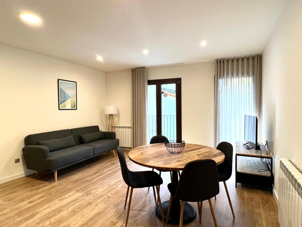 Espot Cowork & Apartments - L'Amfitriona 외부 사진