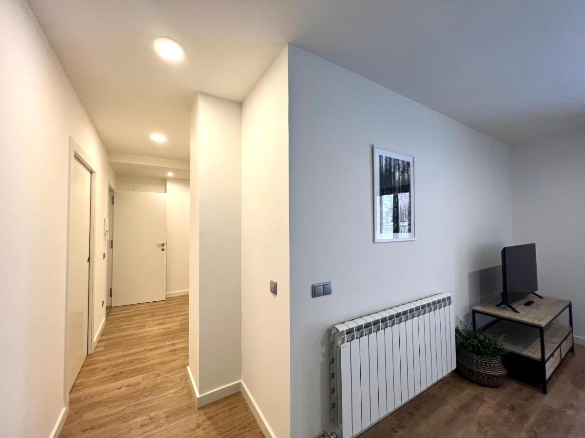 Espot Cowork & Apartments - L'Amfitriona 외부 사진
