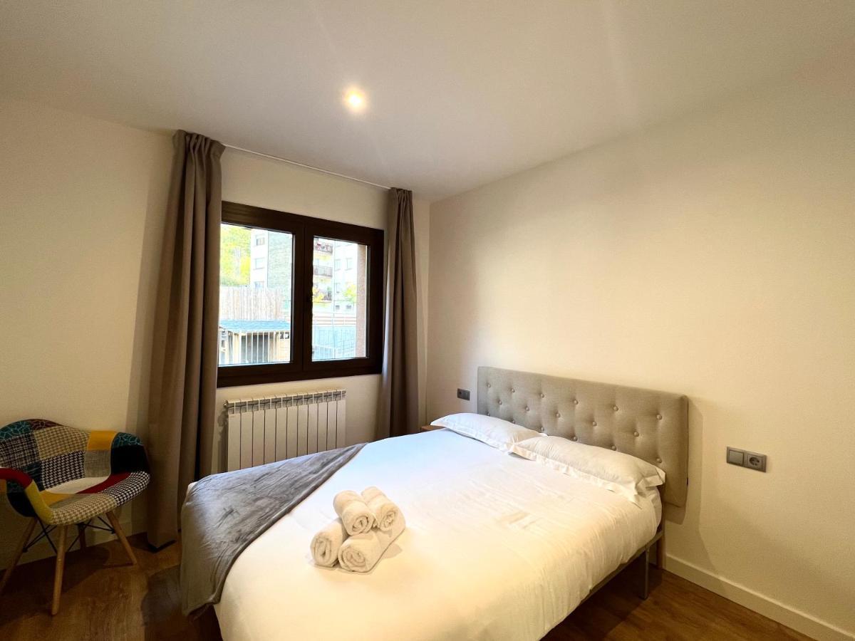Espot Cowork & Apartments - L'Amfitriona 외부 사진