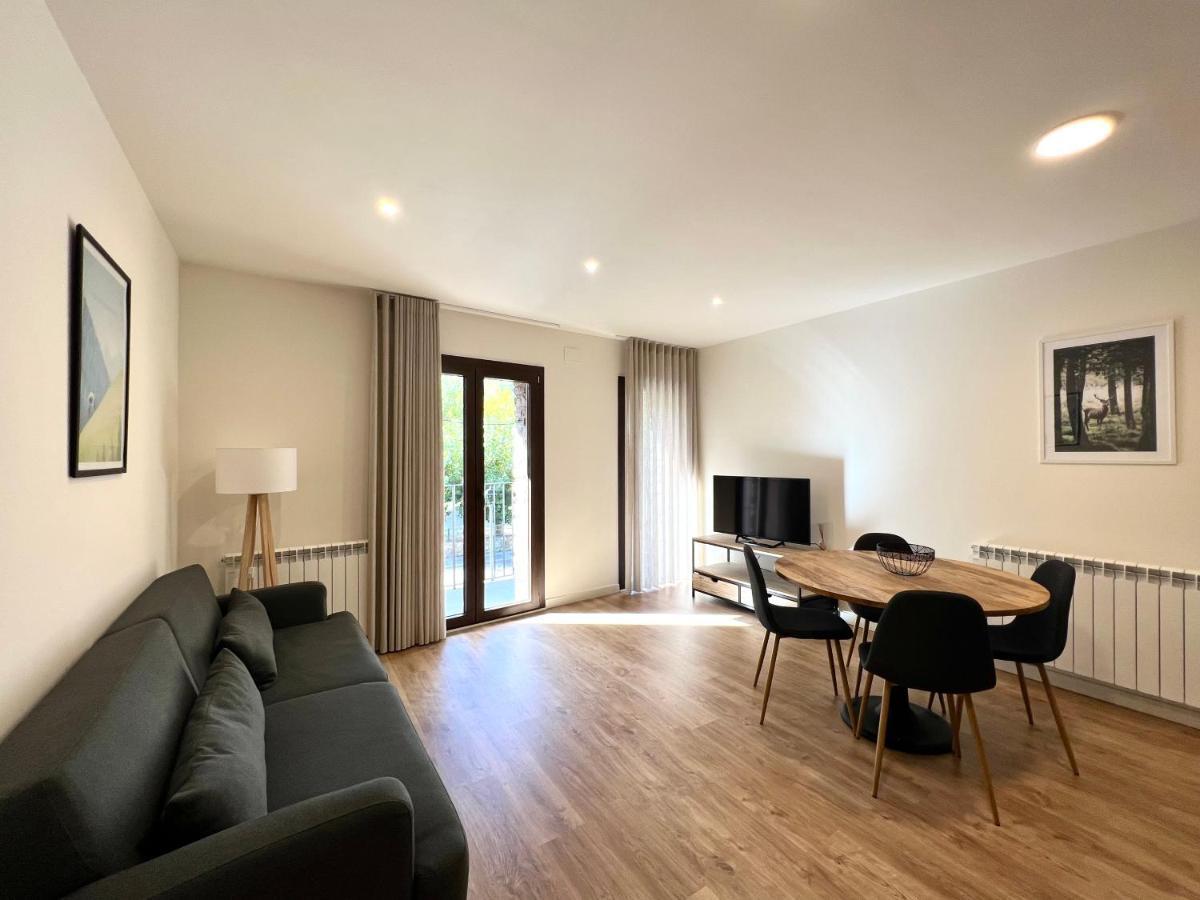 Espot Cowork & Apartments - L'Amfitriona 외부 사진